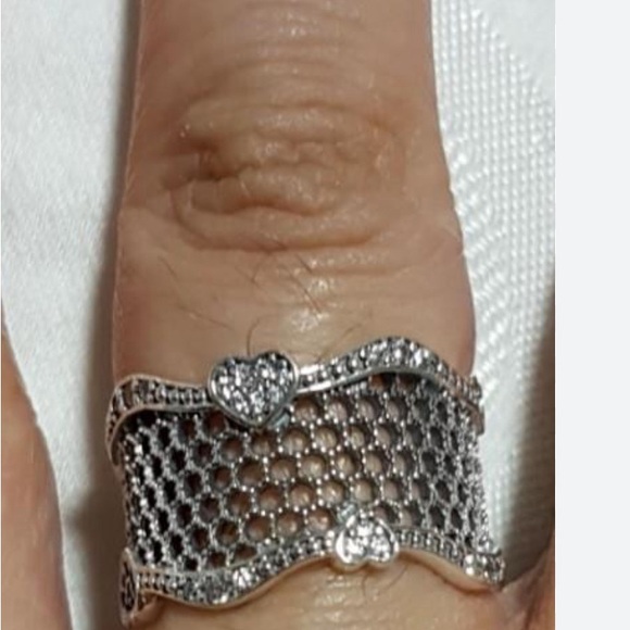 Size 6 Pandora Lave of Love Ring - Picture 3 of 7